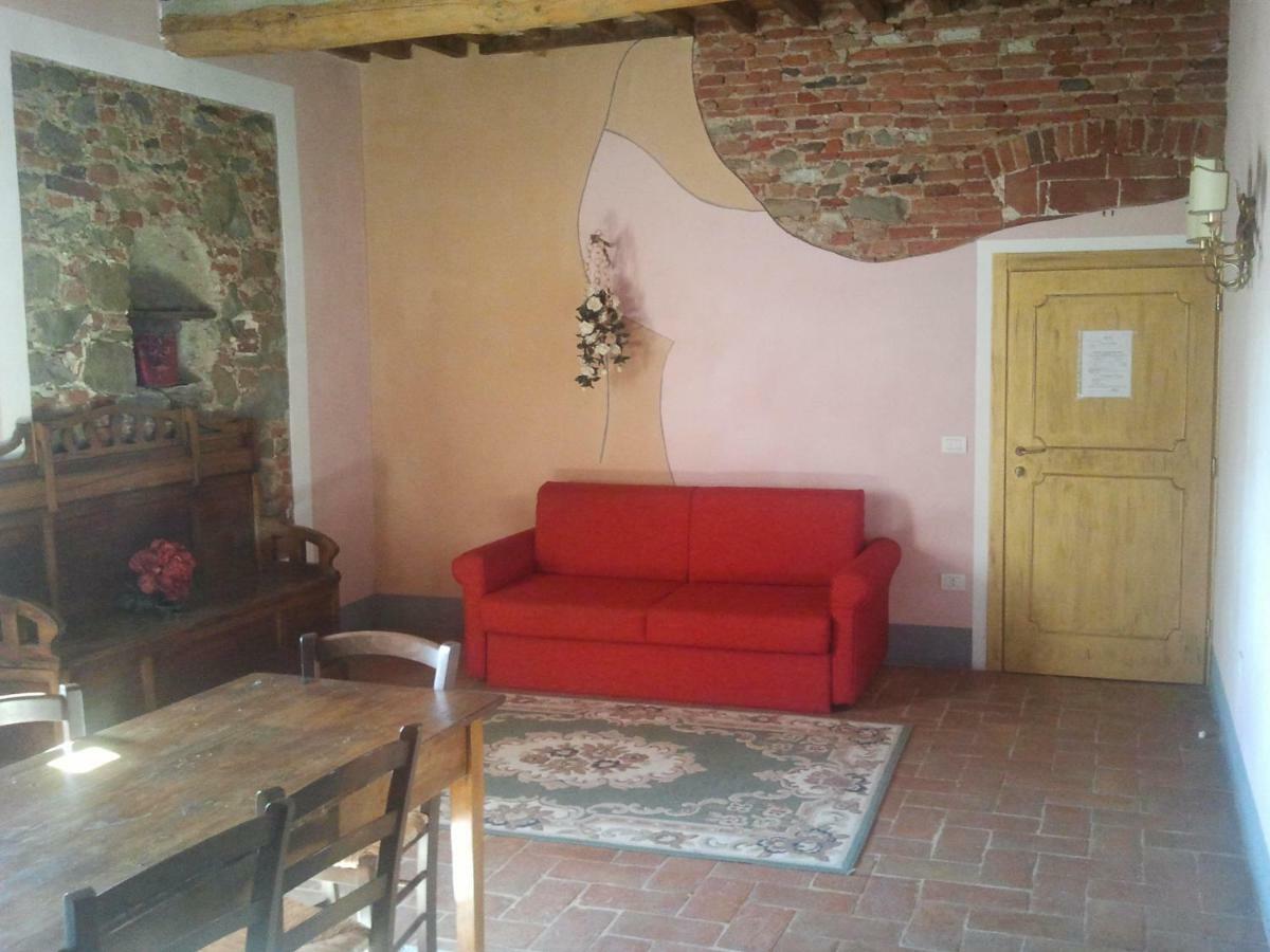 Guazzino B&B Castello La Pia Dama Residence المظهر الخارجي الصورة