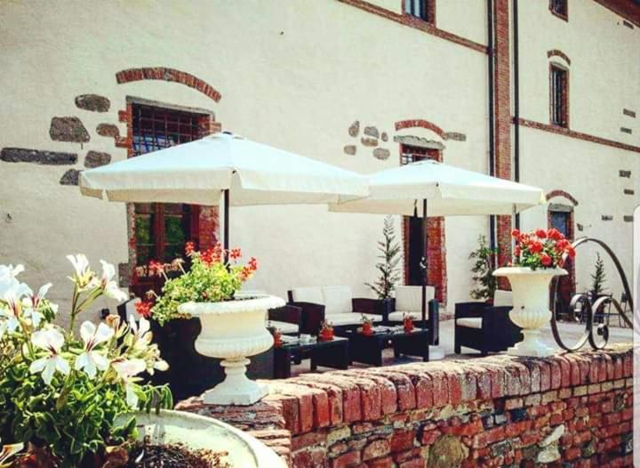 Guazzino B&B Castello La Pia Dama Residence المظهر الخارجي الصورة